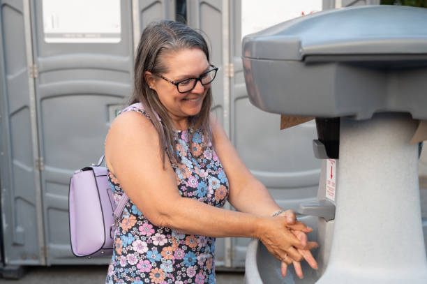 Porta potty rental for outdoor events in Simmesport, LA